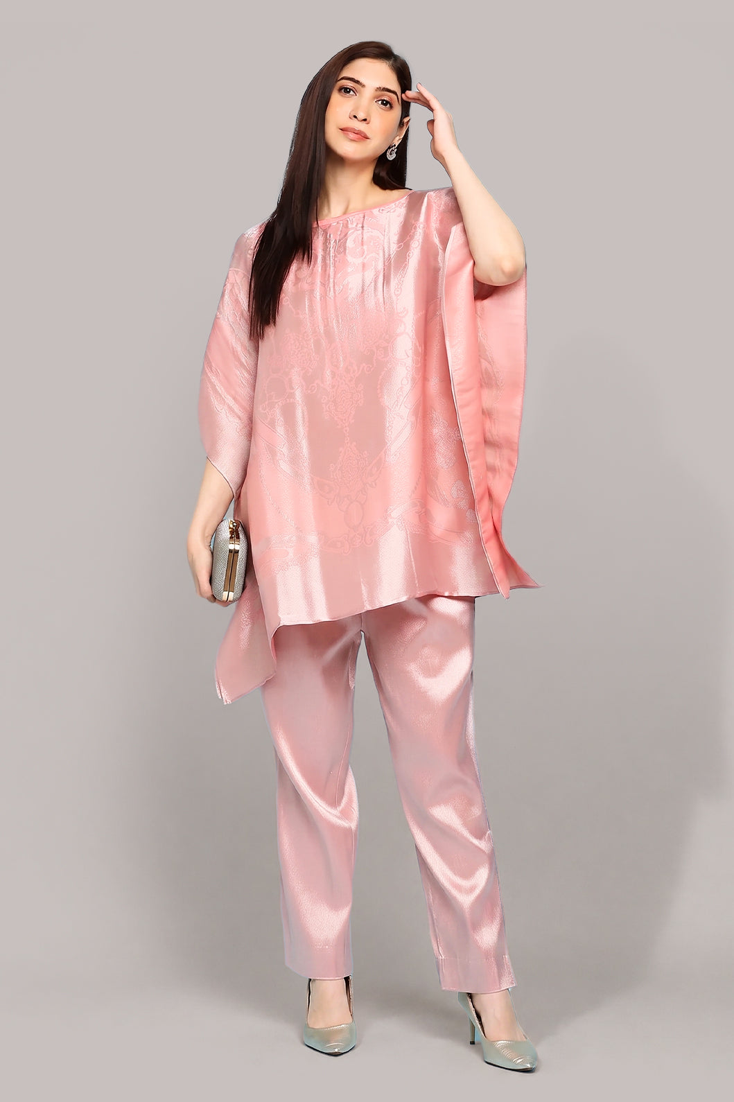 Brocade French Pattern Peach Kaftan
