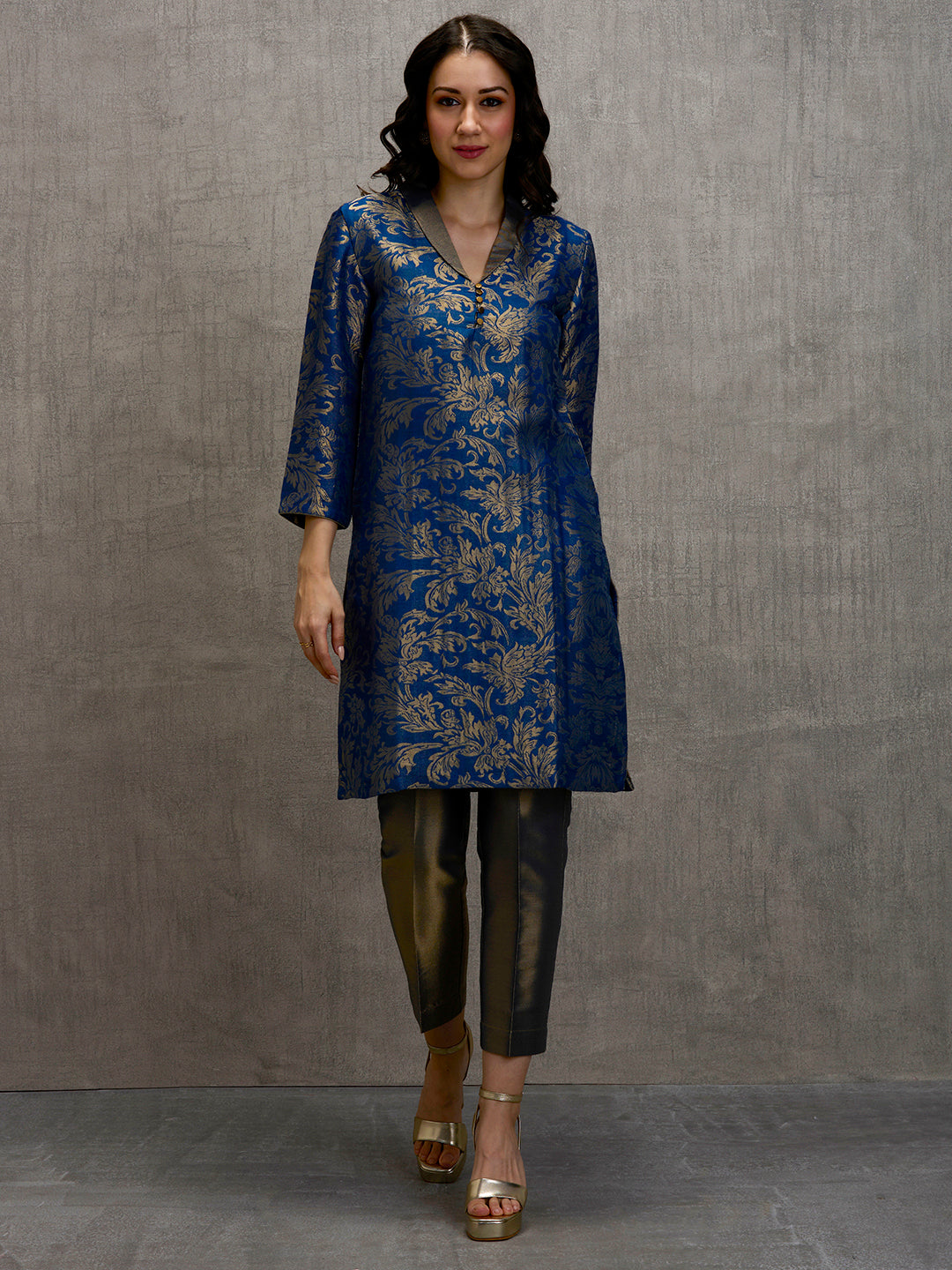 Brocade Floral Design Blue Kurta Set