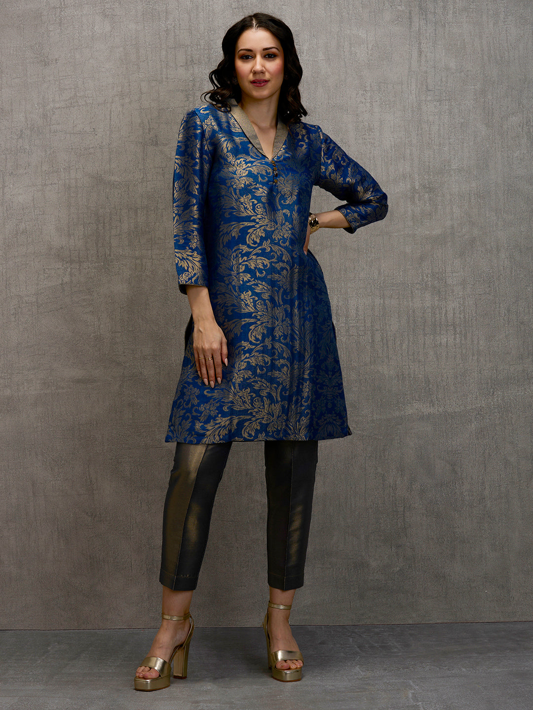 Brocade Floral Design Blue Kurta Set