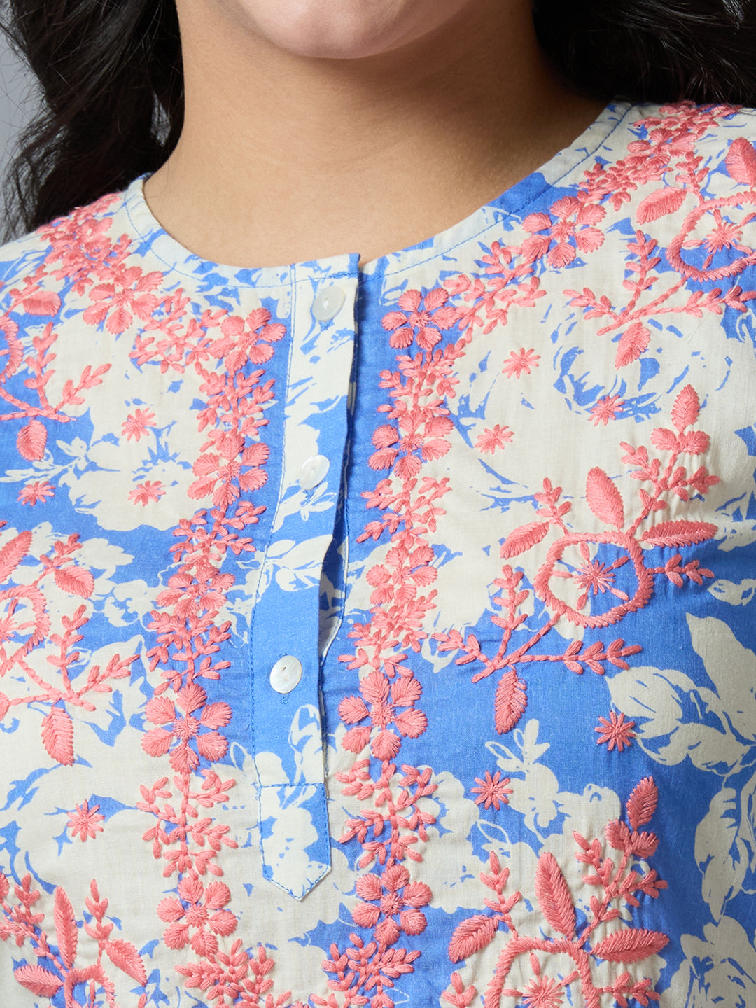 Blue Embroidered Floral Cotton Kurta