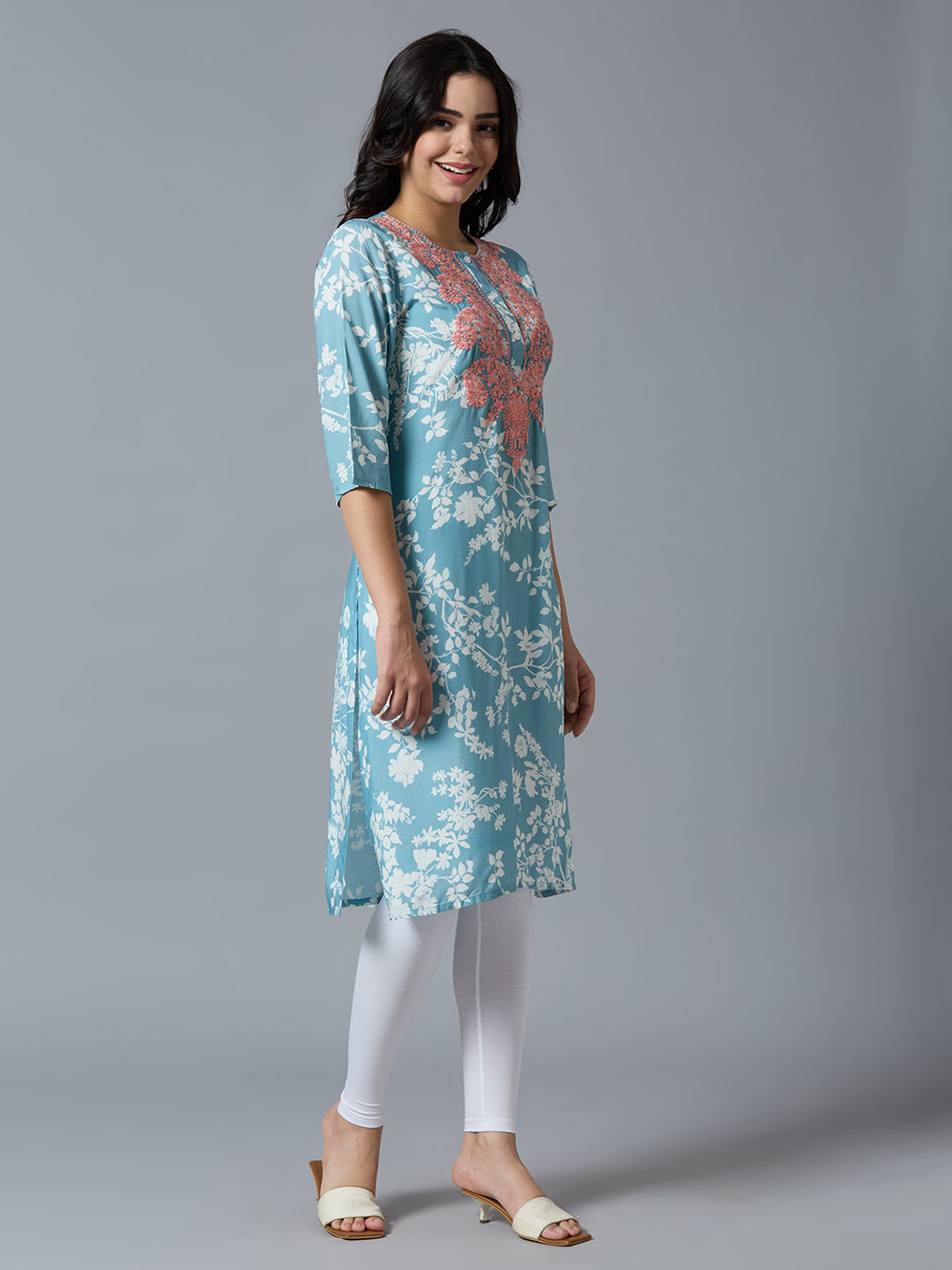 Light Grey Embroidered Floral Viscose Kurta