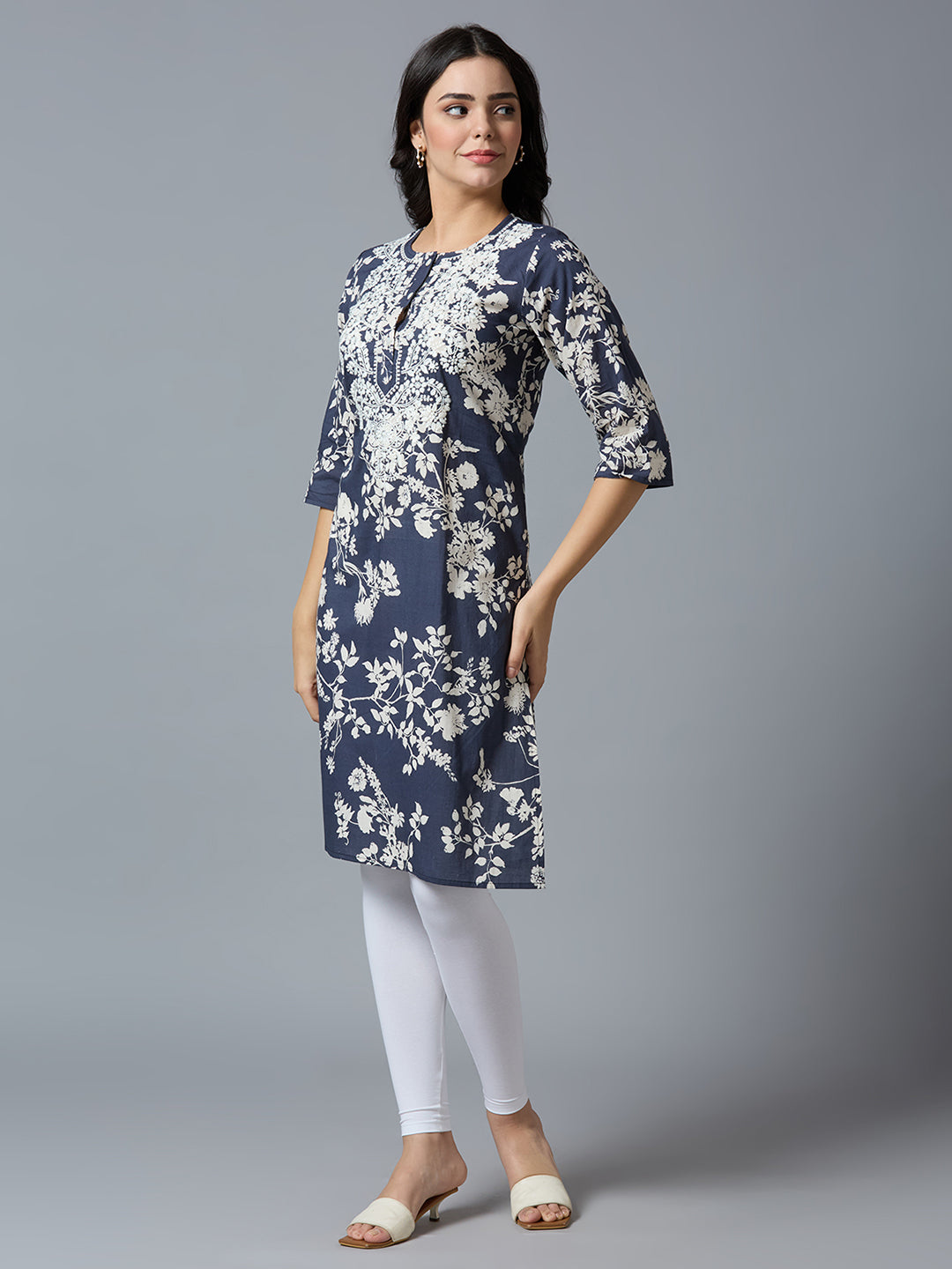 Navy White Embroidered Floral Viscose Kurta