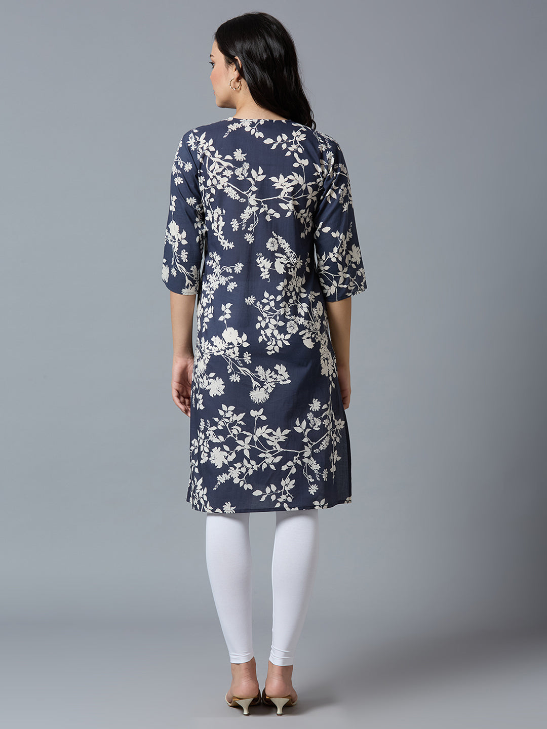 Navy White Embroidered Floral Viscose Kurta