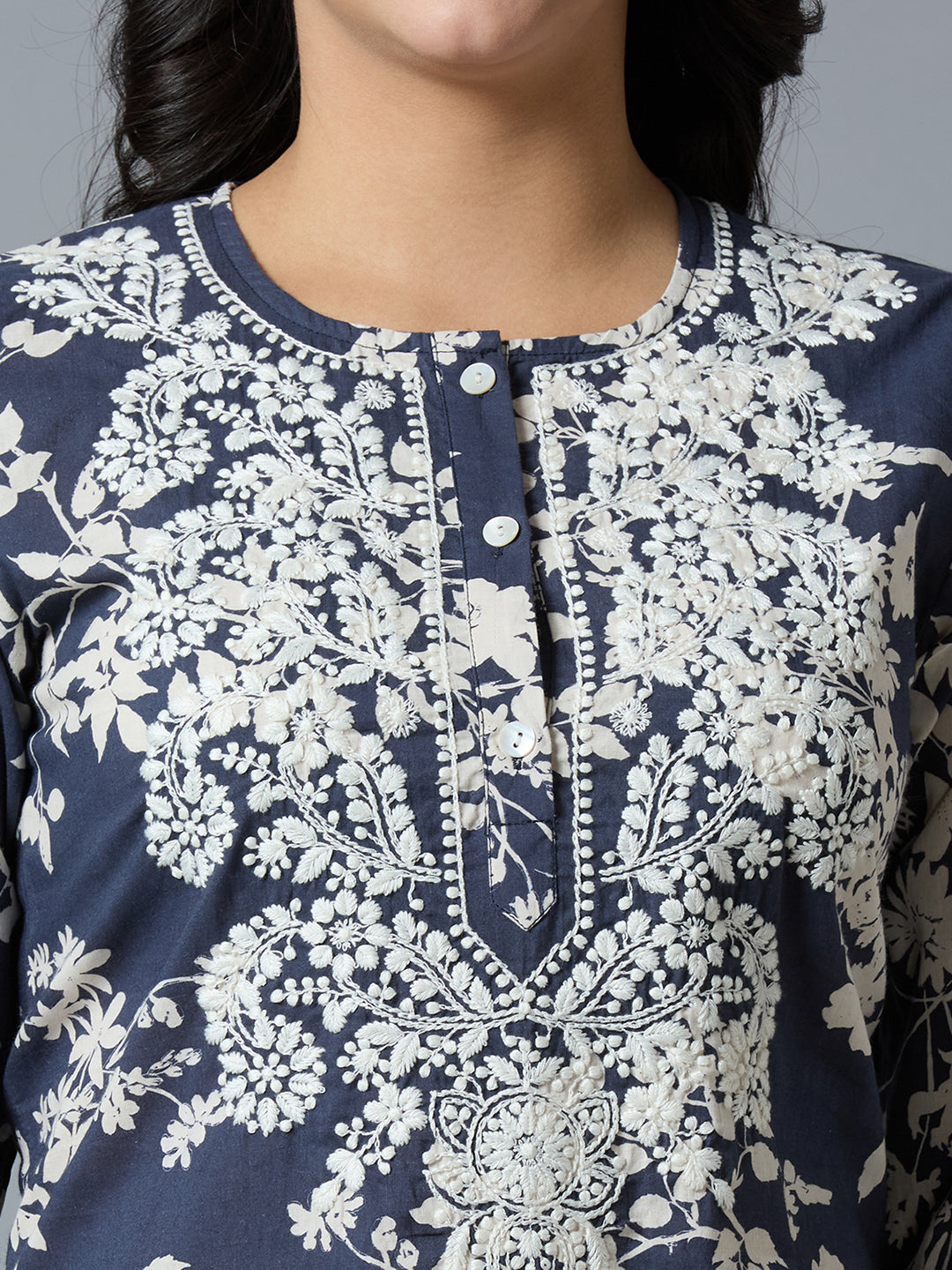 Navy White Embroidered Floral Viscose Kurta