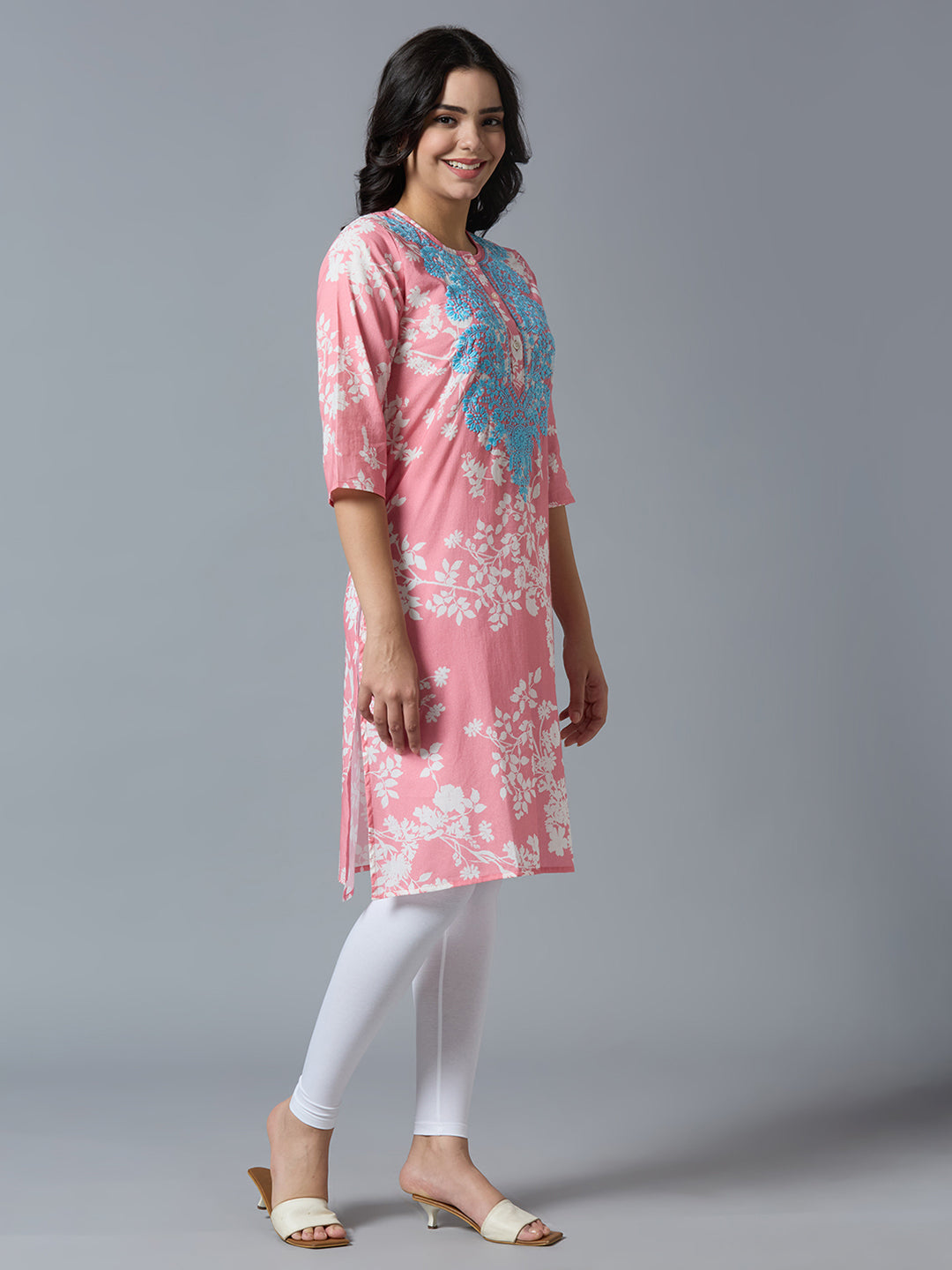 Pink Embroidered Floral Viscose Kurta