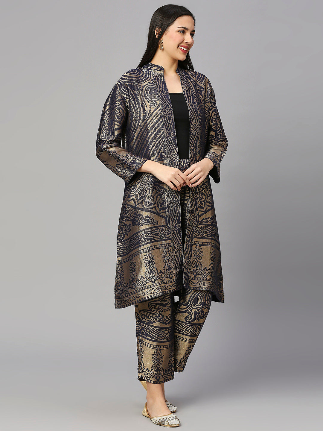 Brocade Navy Enlarged Paisley Design kimono