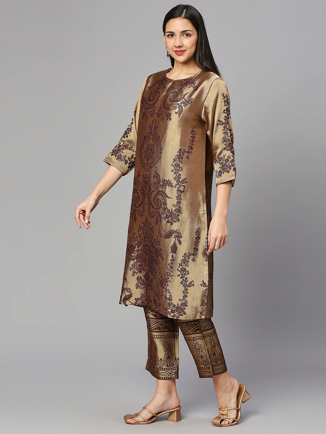 Brocade Off White Ethnic Motifs Design Kurta