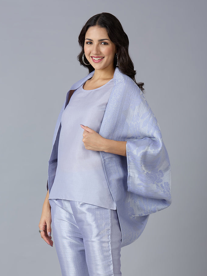Brocade Roman Pattern Lilac Shrug