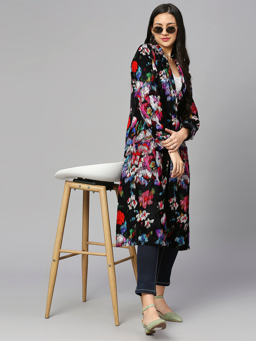 Black Floral Designed Long Blazer