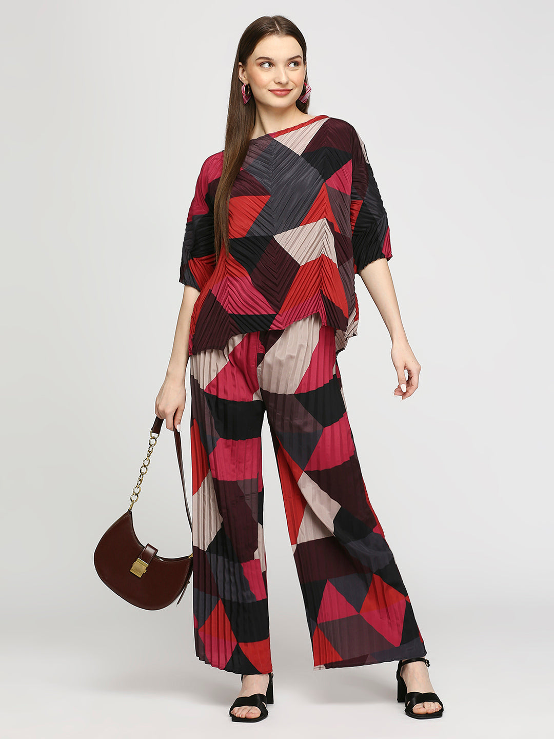 Multicolor Geometric Pleated Co-Ord Set