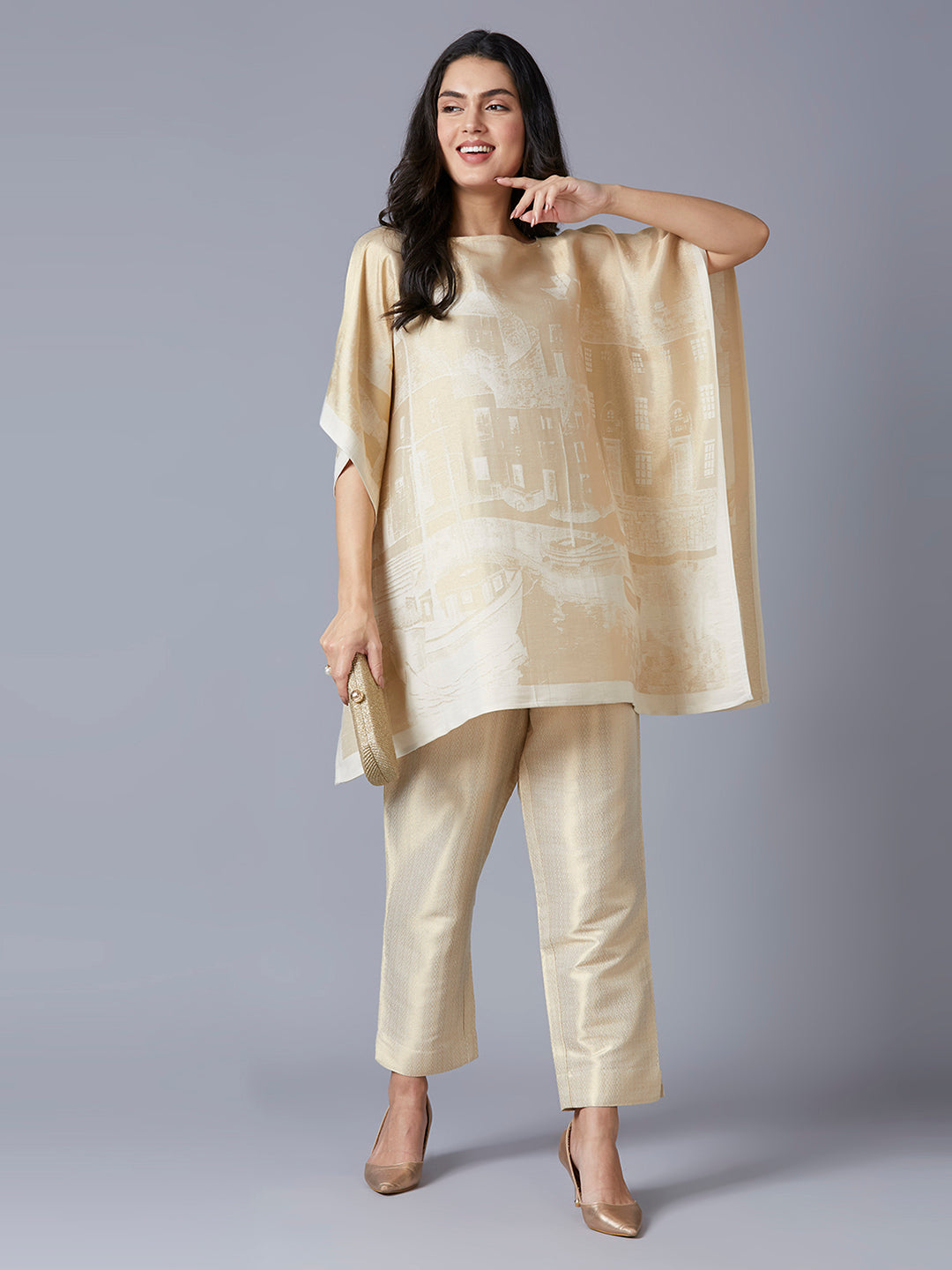 Brocade Scenery Designed Of White Poncho