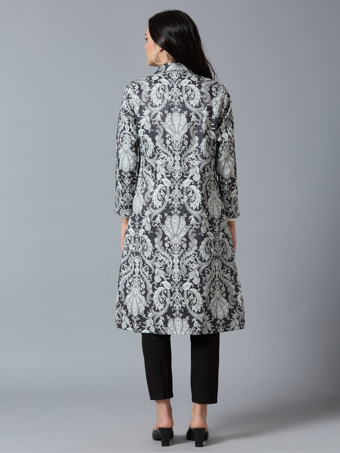 Black White Paisley Designed Brocade Metallic Long Blazer