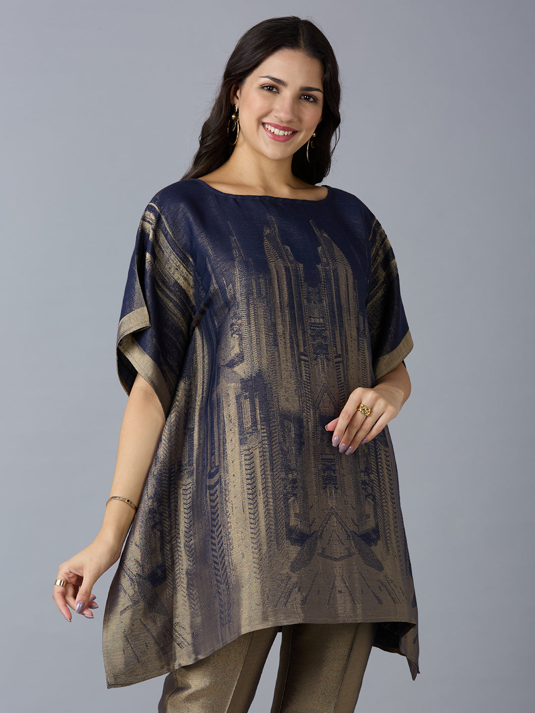 Brocade Scenery Patterned Designed Navy Poncho with Brocade Pant