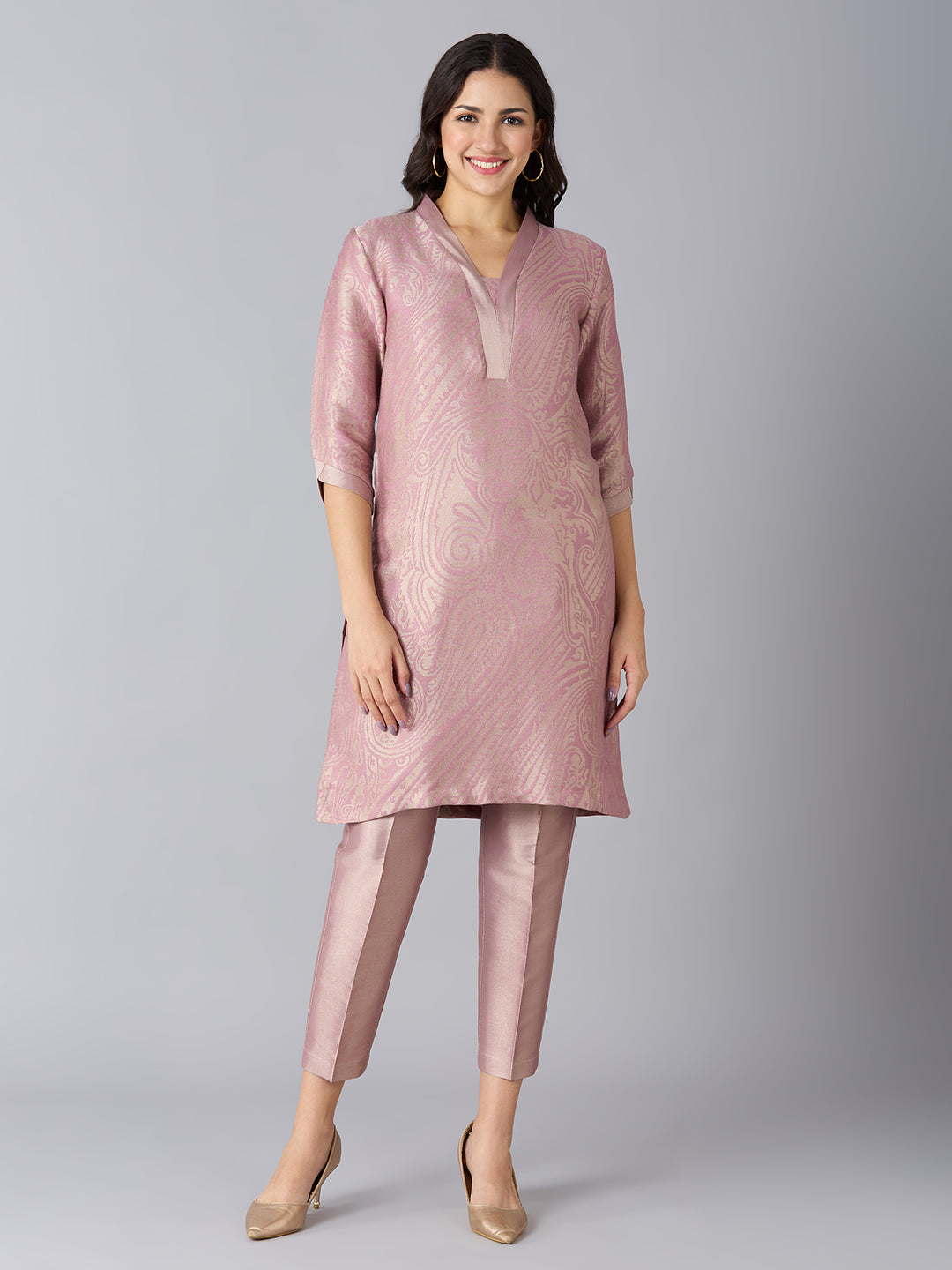 Brocade Paisley Design Mauve Kurta Set