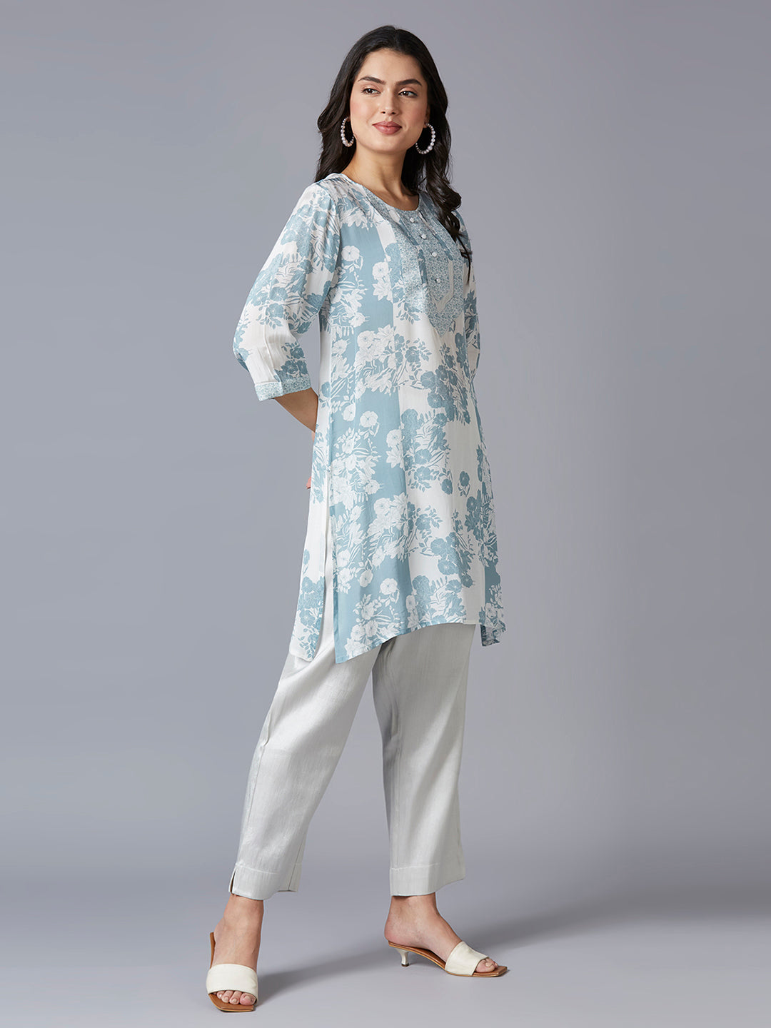 White Blue Floral Printed Viscose Kurti