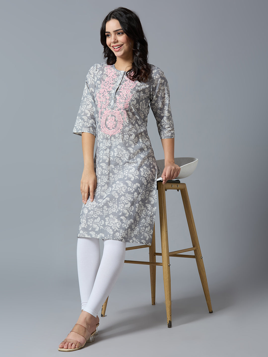 Viscose Embroidered Floral Grey Kurta