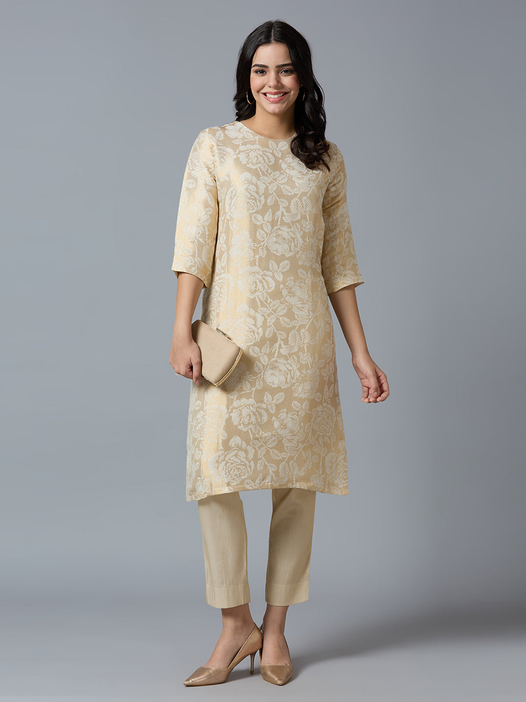 Brocade Rose Design Off-White Kurta