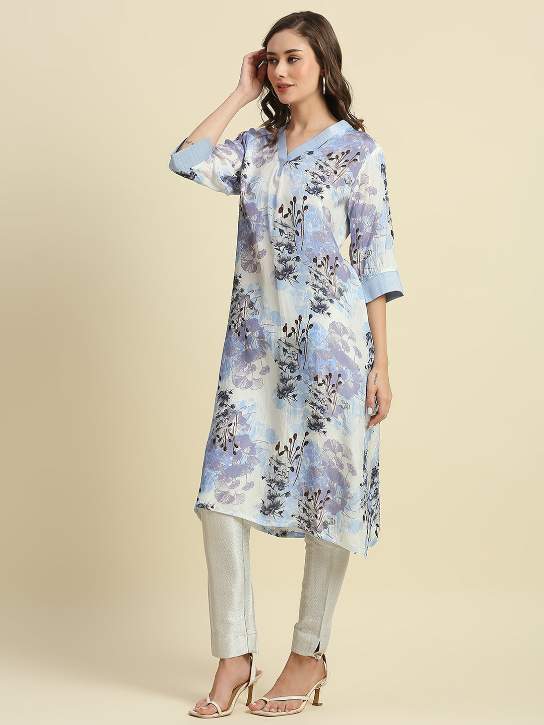 Blue & White Floral Printed Kurti with Metallic Trims