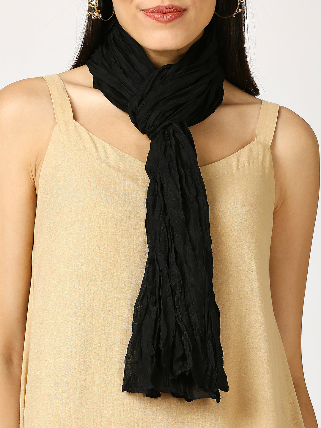 Black Solid Crinkled Scarf