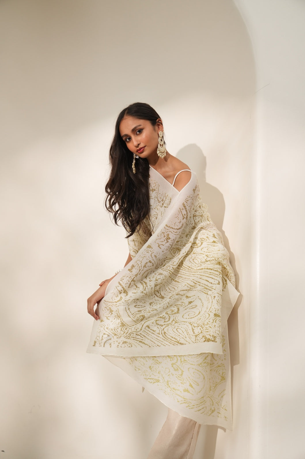 White Paisley Designed Off Shoulder Brocade Pleated Poncho-Pre Order