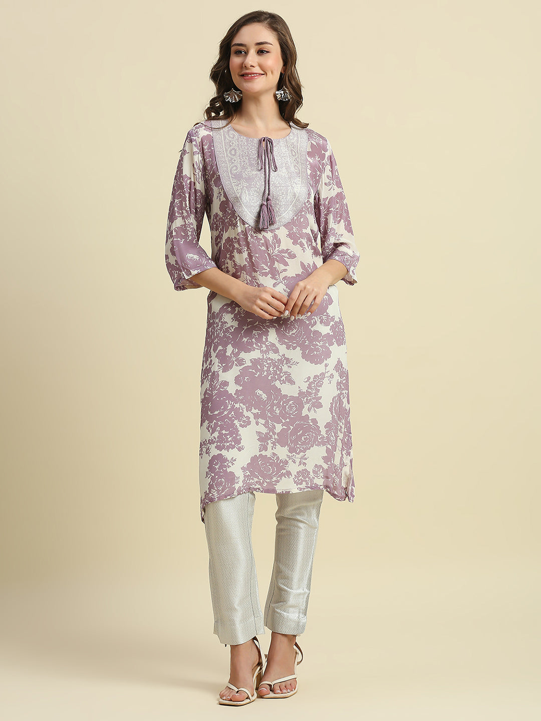 Floral Printed Lavender Kurta with Brocade Yolk