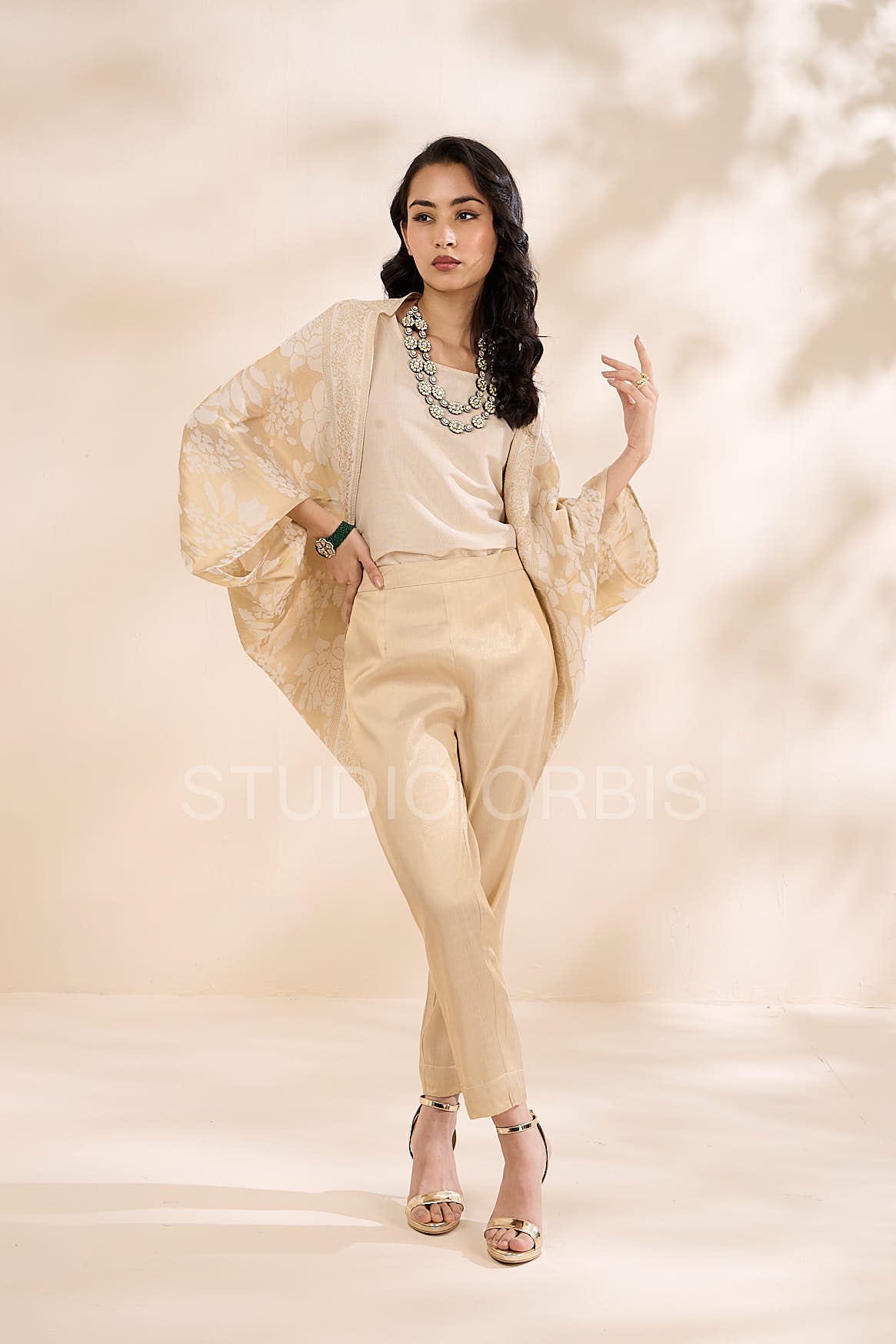 Brocade Floral Pattern White Shrug