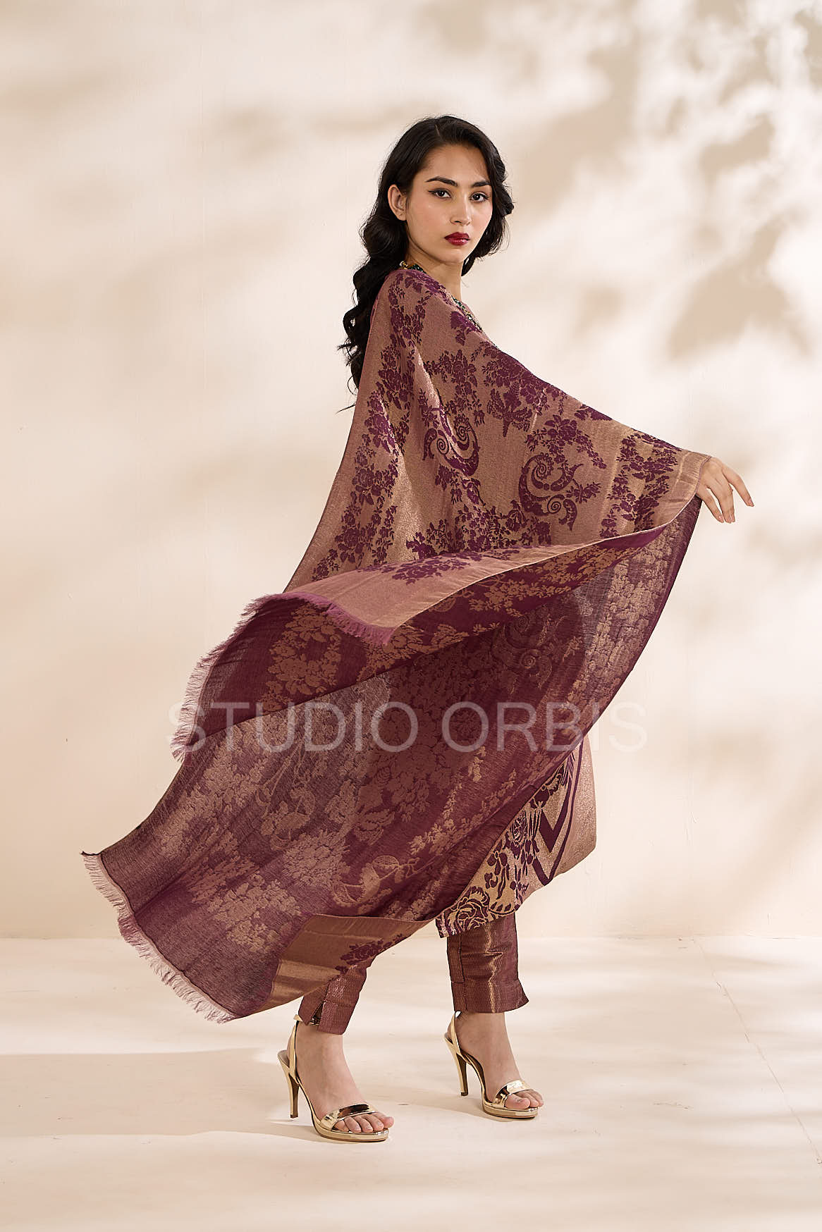 Brocade Rose & Petal Design Wine Kurta Set