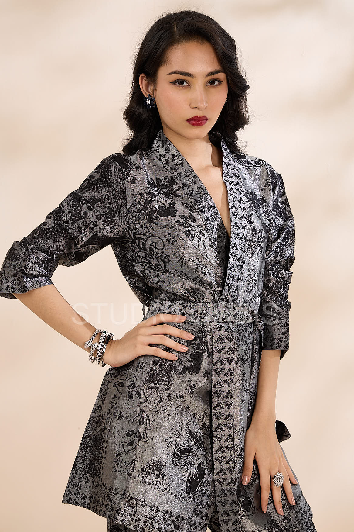Black Flower Design Brocade Kimono