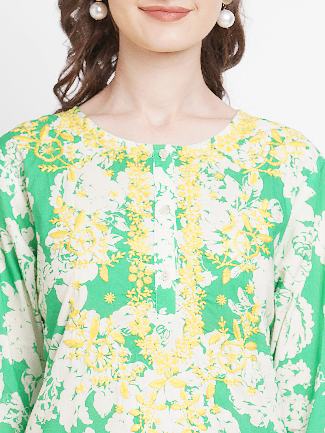 Green Embroidered Floral Cotton Kurta